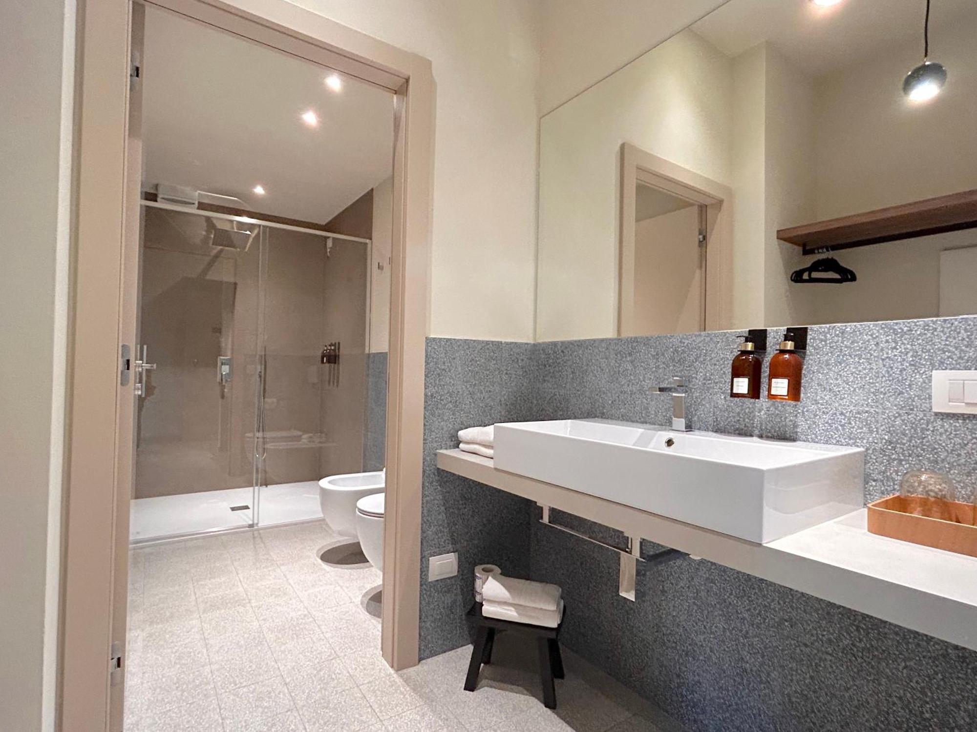 The Lake Suites Com - Luxury Stay In Lazise Exteriér fotografie