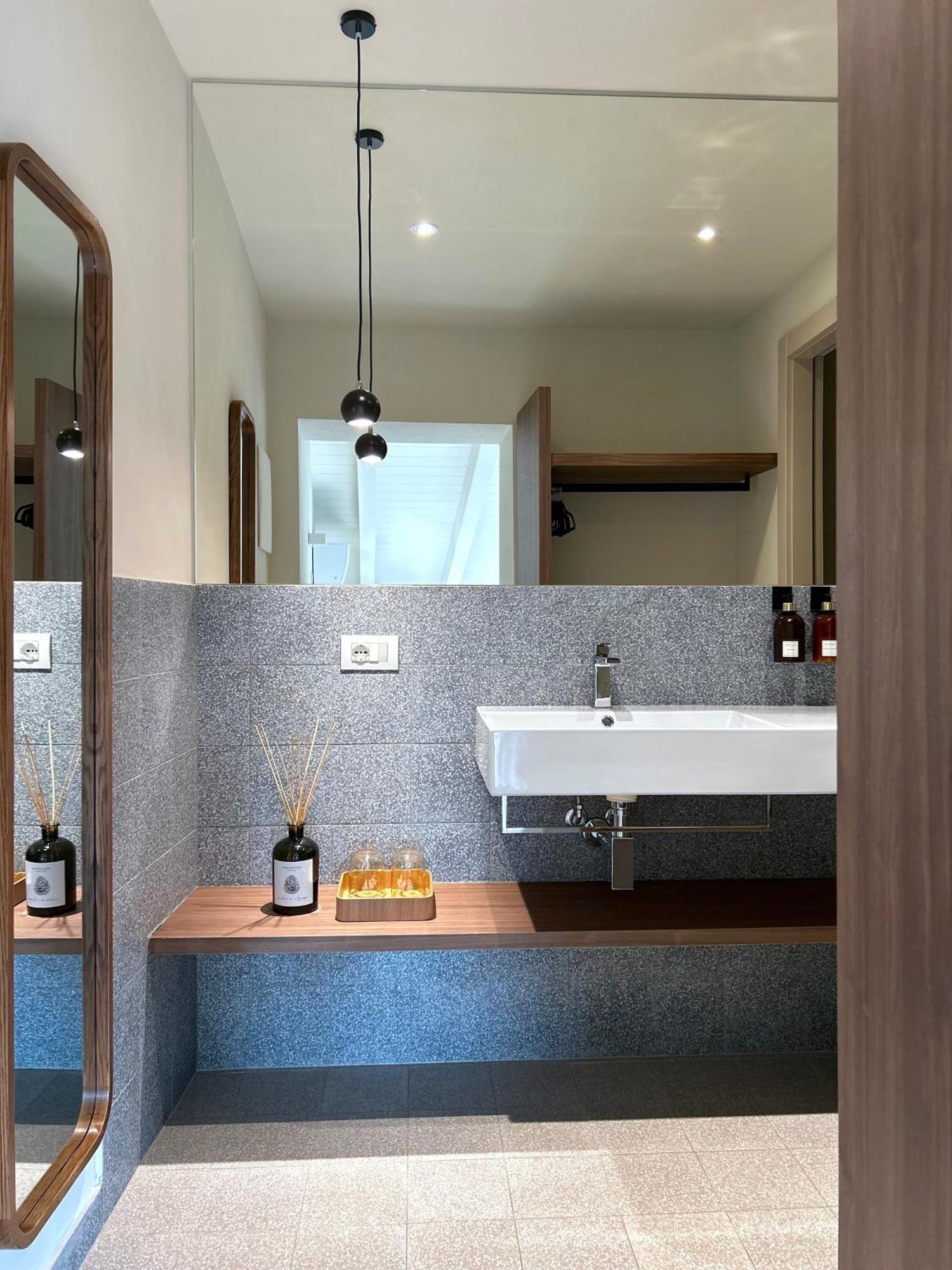 The Lake Suites Com - Luxury Stay In Lazise Exteriér fotografie