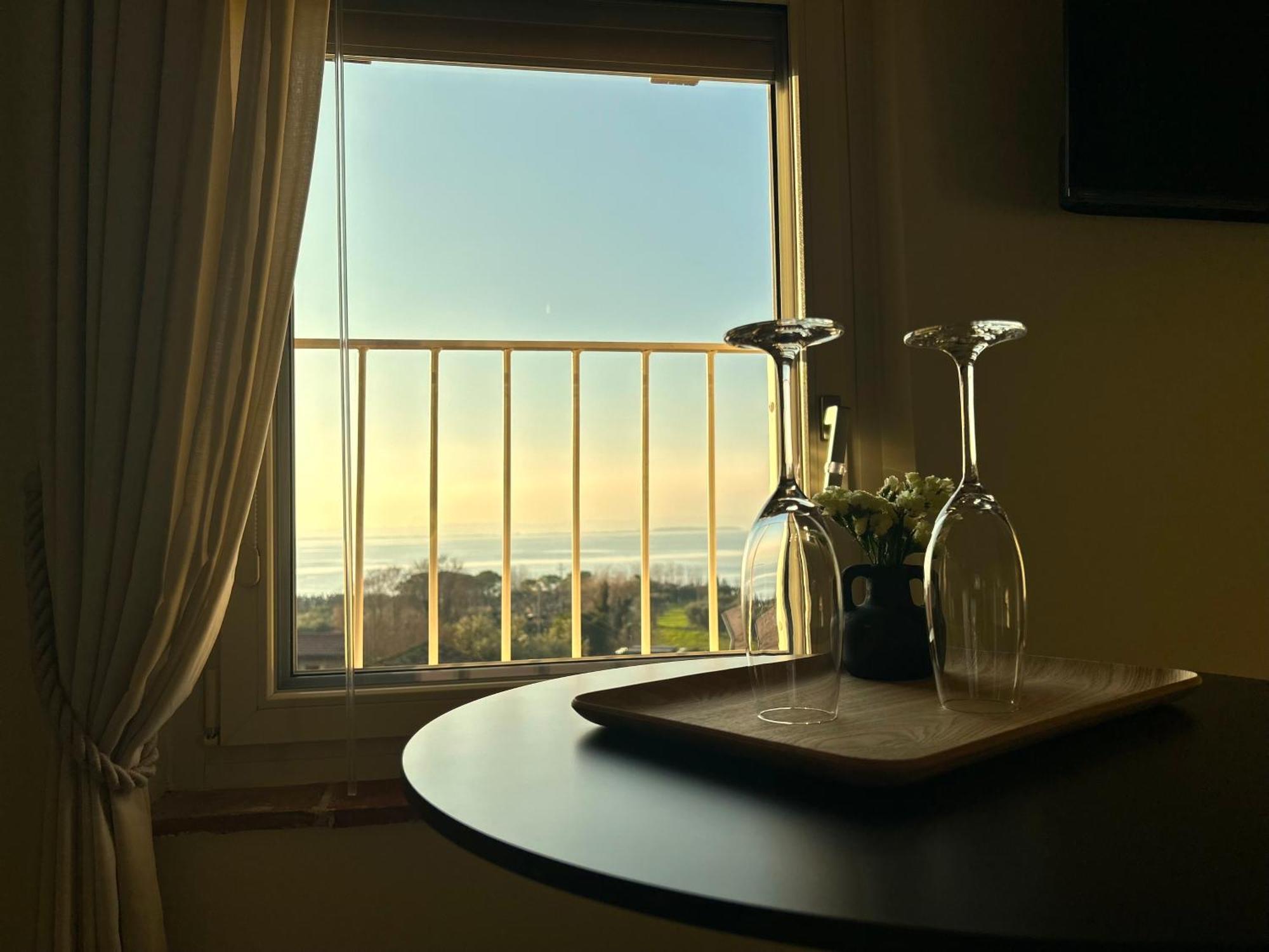The Lake Suites Com - Luxury Stay In Lazise Exteriér fotografie
