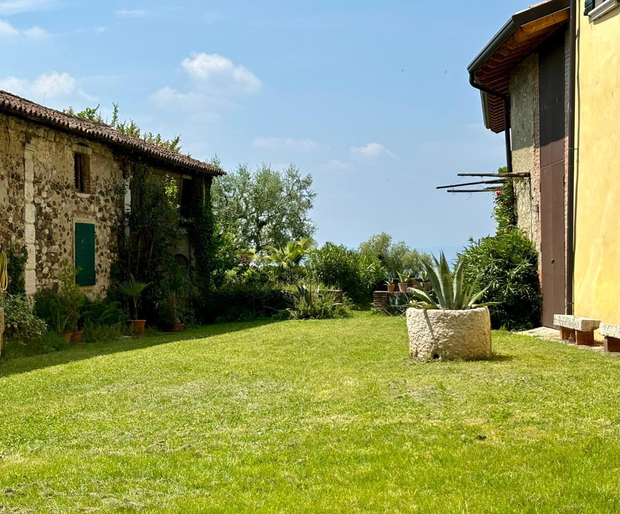 The Lake Suites Com - Luxury Stay In Lazise Exteriér fotografie